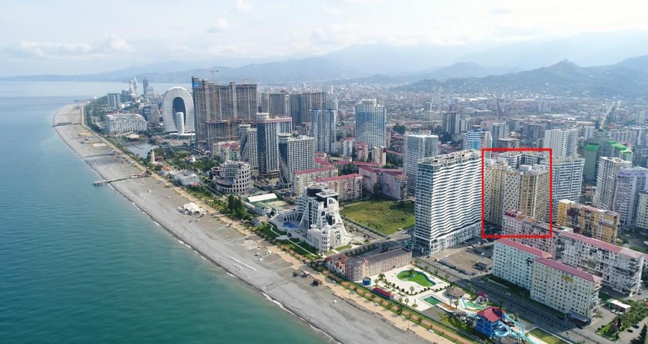 Rezal Plaza Batumi Apartment ภายนอก รูปภาพ