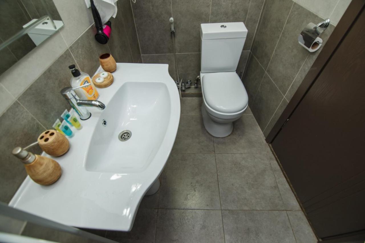 Rezal Plaza Batumi Apartment ภายนอก รูปภาพ